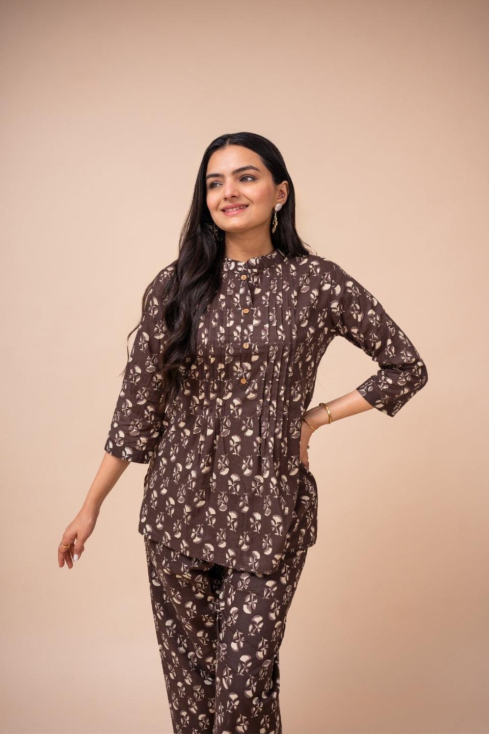 Ekisha's women brown multicolor floral printed cotton co-ord set lounge wear